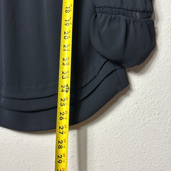 Diane Von Furstenberg Silk Black Blouse - Size 8 - Picture 7 of 8